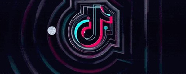 《抖音》耳环切换特效在哪里