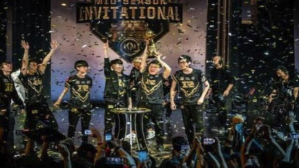 《lol》我们是冠军什么梗 rng我们是冠军梗