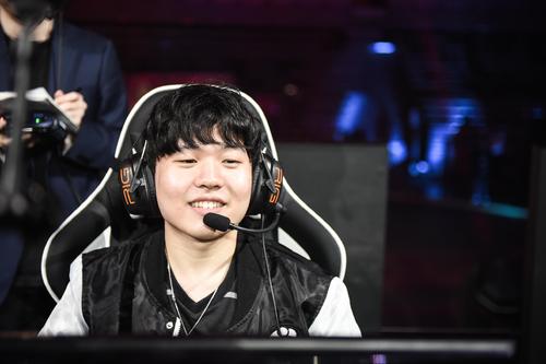 这谁顶得住啊什么梗