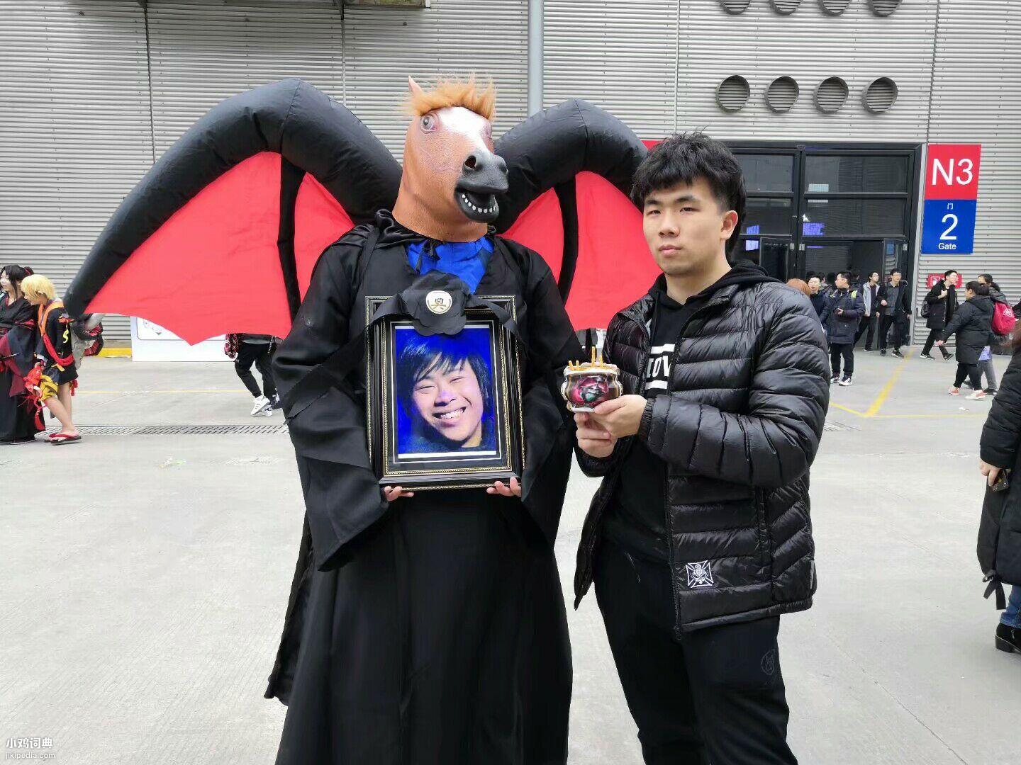 抖音克里斯关下门是什么梗